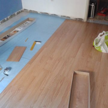 Carpinteiros Flutuantes - Coimbra - Bathroom Remodel