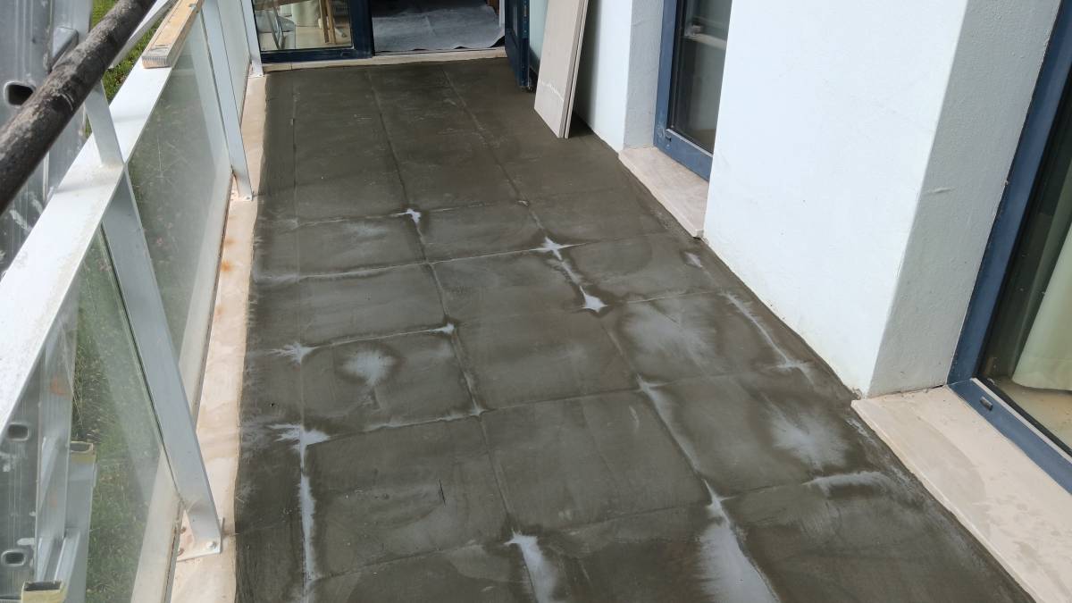 Inacio - Caldas da Rainha - Balcony Remodel