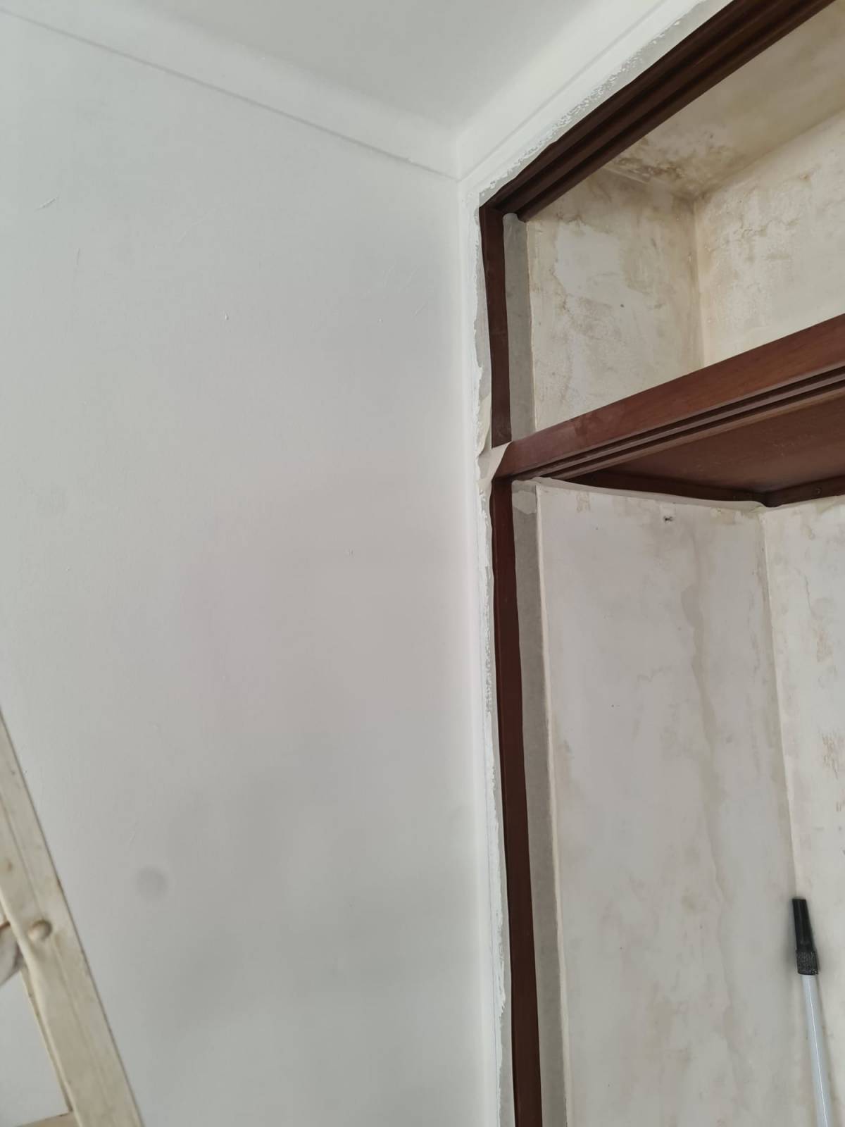 Marc Valente - Amadora - IKEA Furniture Assembly