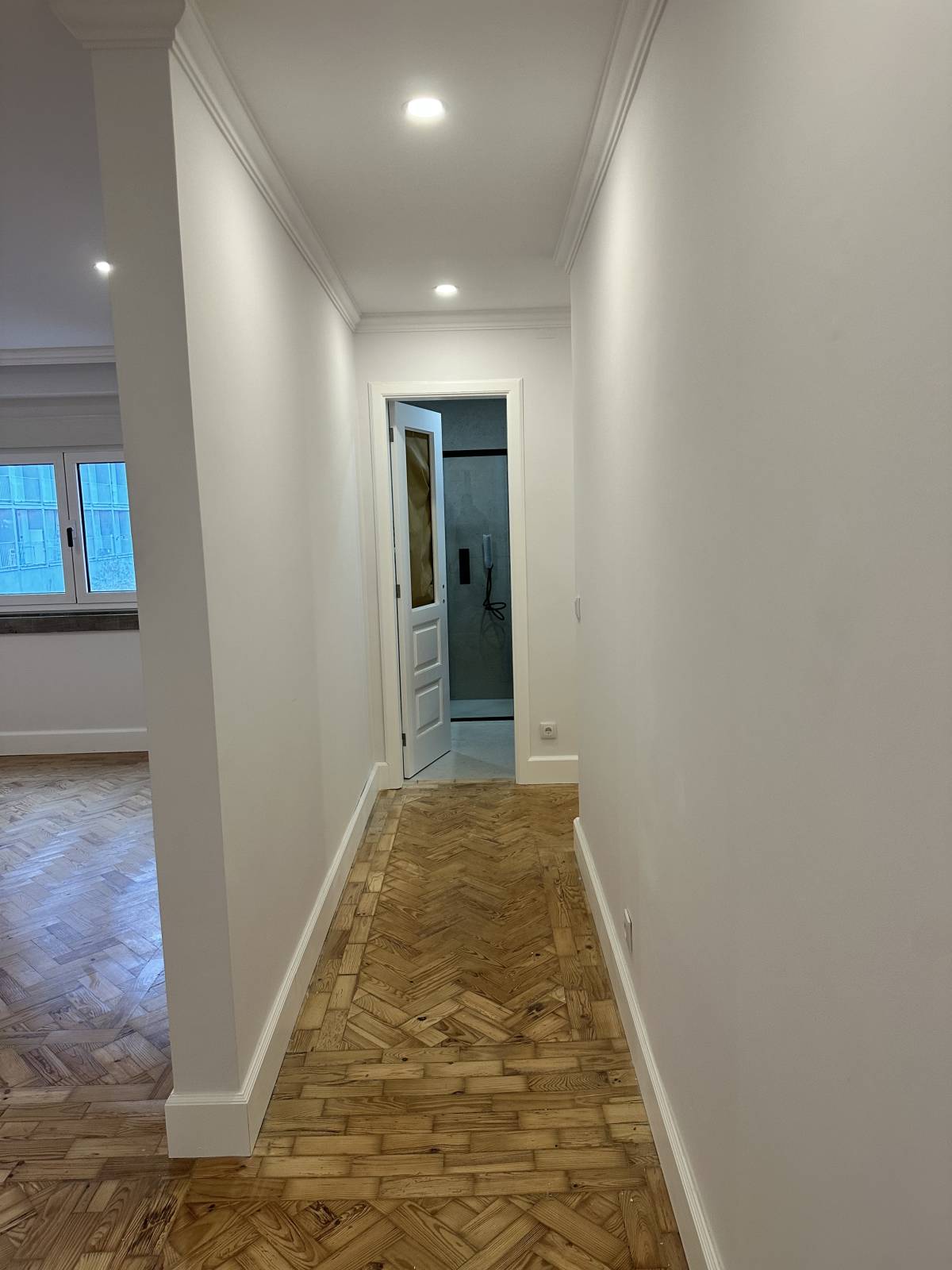 Finitura Interiors - Caminha - Instalação de Pavimento em Pedra ou Ladrilho