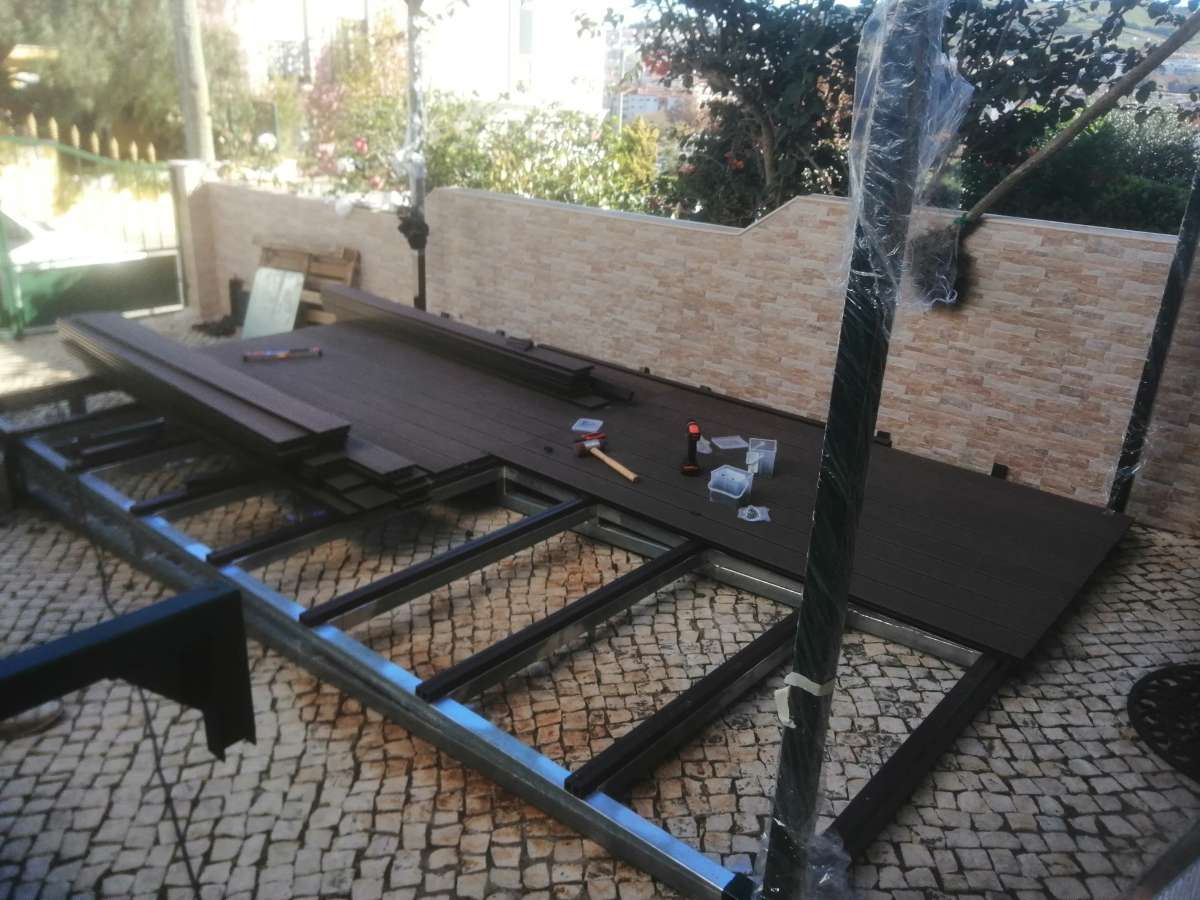 Carlos Freitas - Torres Vedras - Pet Door Installation
