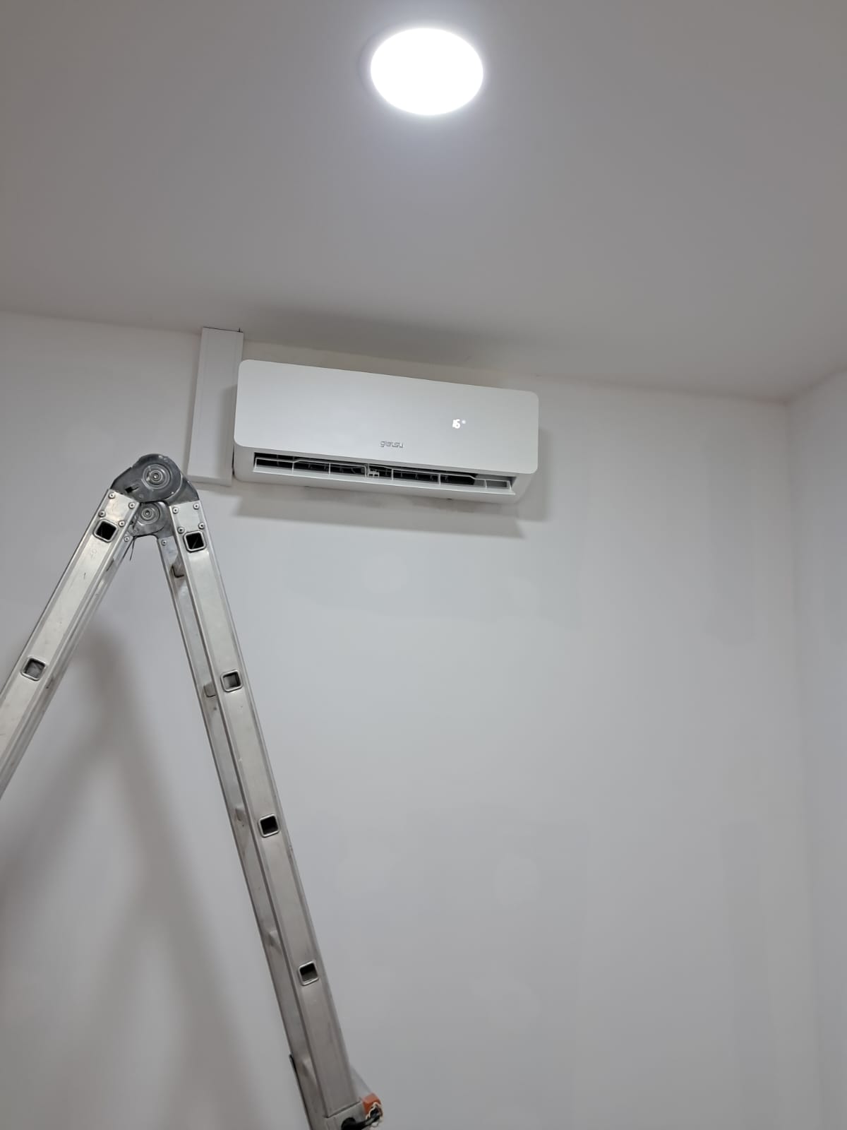Luís Gomes - Matosinhos - Fan Installation