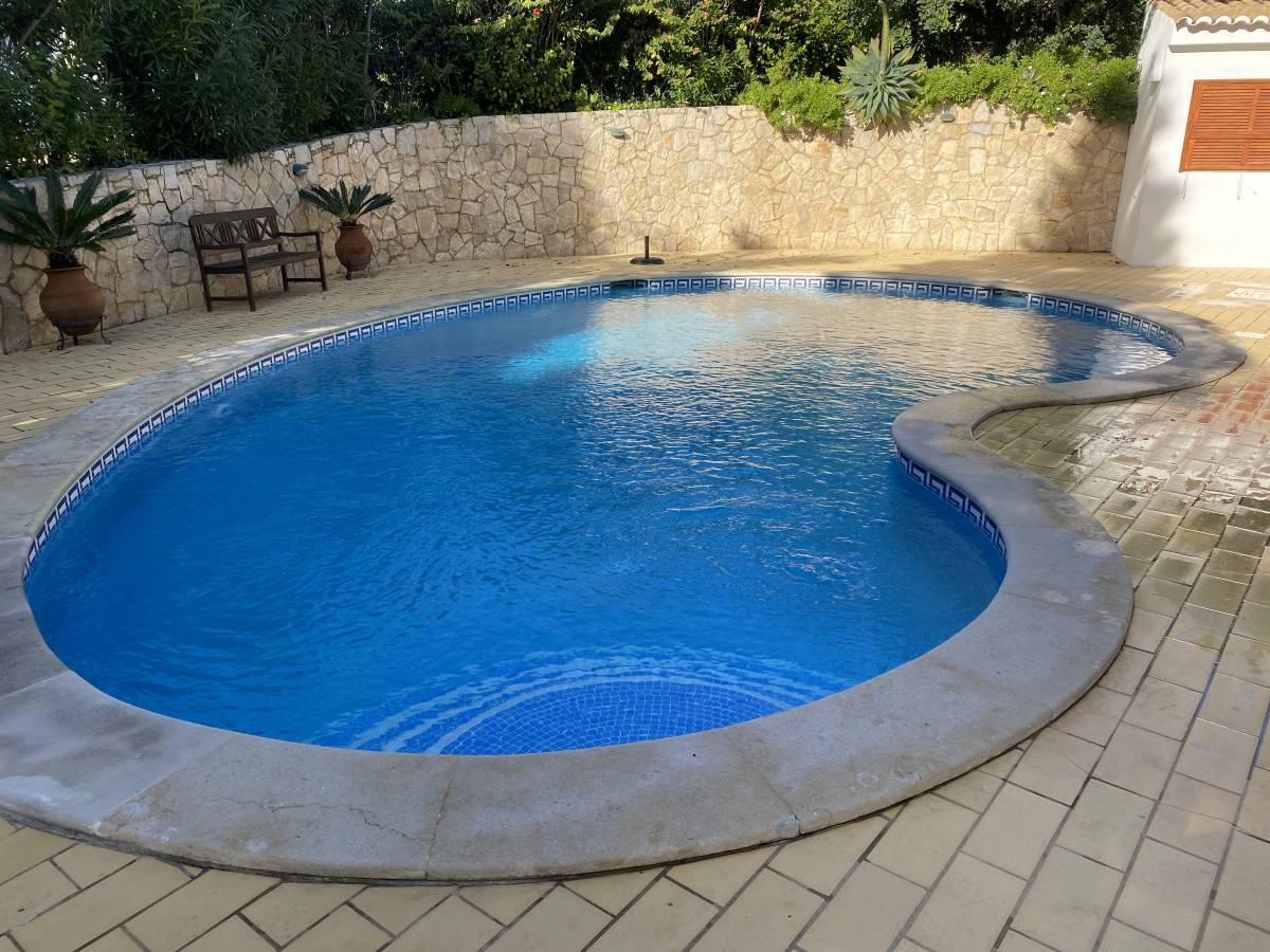 Andre - Silves - Instalação de Piscina