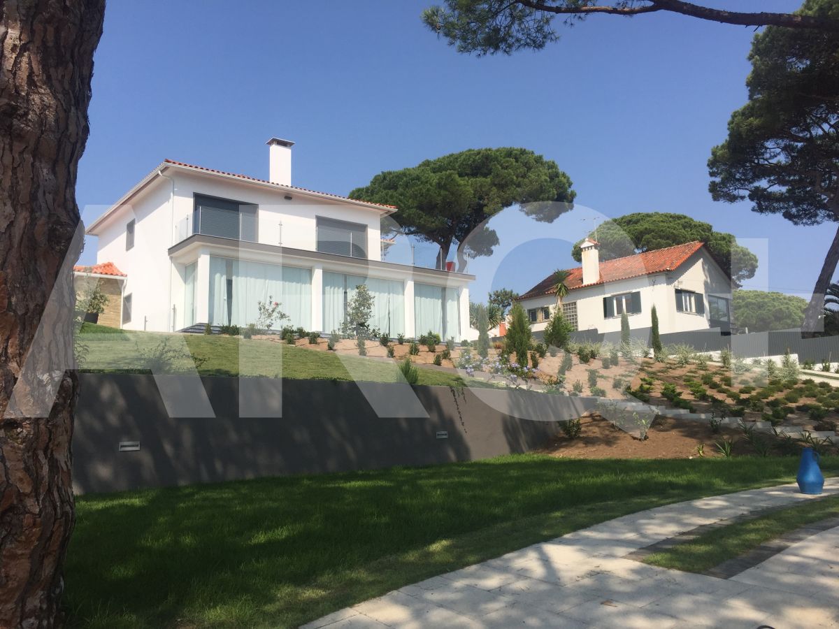 ARQ+ - Almada - Flooring