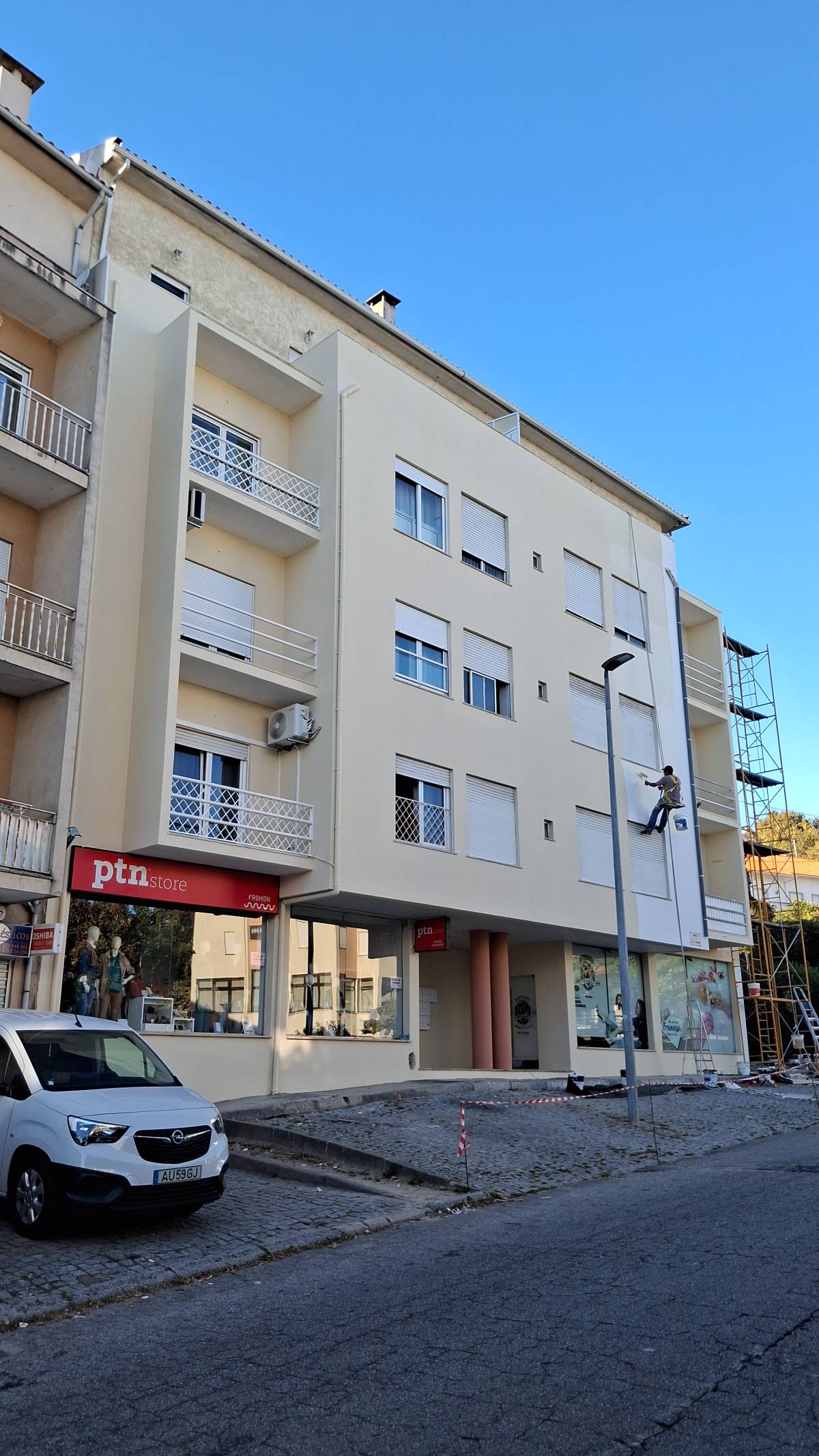 Projecta Engenharia & Serviços. - Vouzela - Remodelación de habitaciones