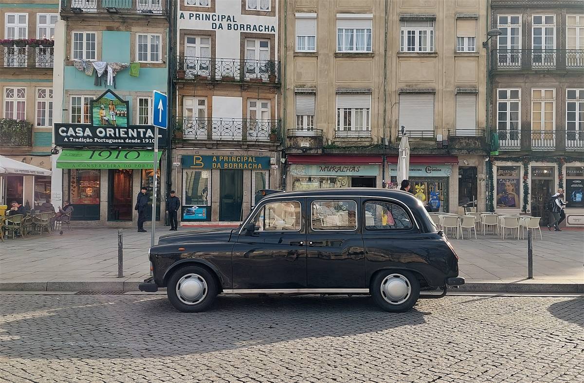 Black Cab Porto - Vila Nova de Gaia - Motoristas