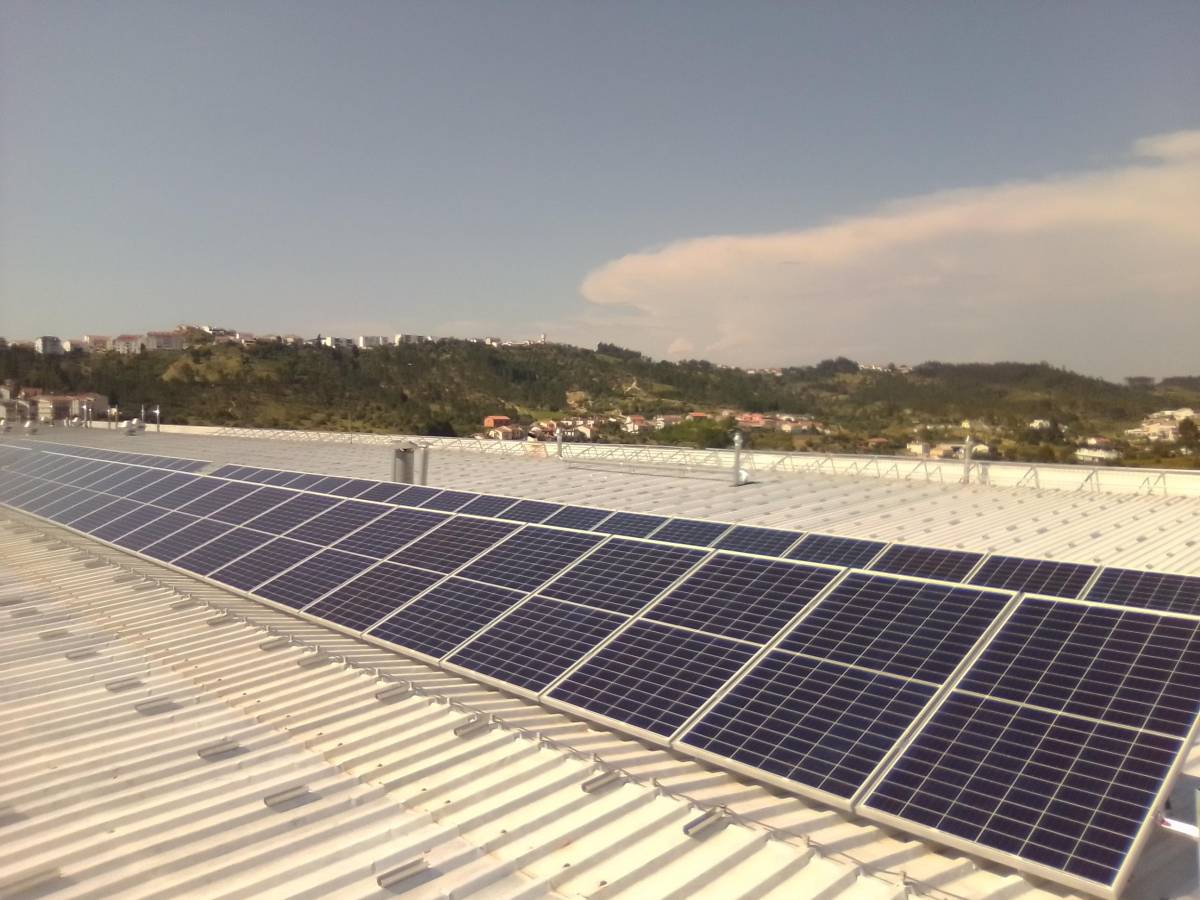 Heliologics Lda - Albergaria-a-Velha - Radiator Installation or Replacement