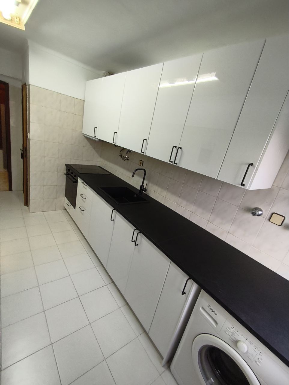 Luiz Piccin - Vila Franca de Xira - Instalación de encimeras