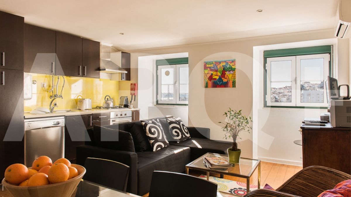 ARQ+ - Almada - Additions and Remodels