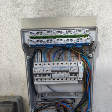 Fonseca & Marques - Torres Vedras - Instalación de ventiladores
