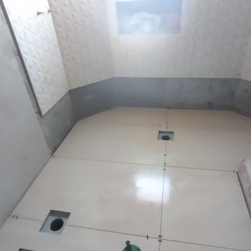 Inacio - Caldas da Rainha - Stone or Tile Flooring Installation