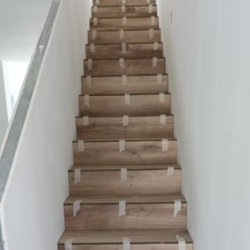 David Loureiro - Almada - Instalación de vinilos o linóleos
