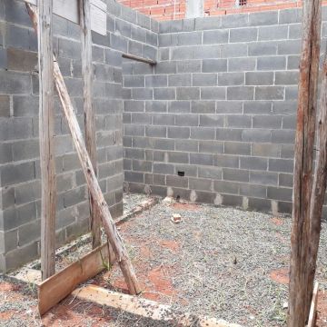 Inacio - Caldas da Rainha - Pool Table Assembly
