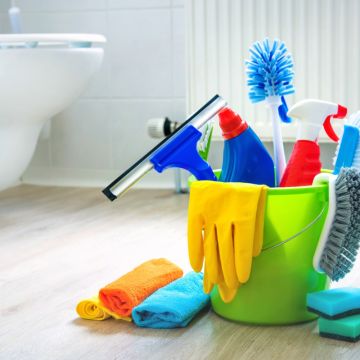 Cleaning - Epifânia Nguendji - 