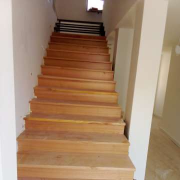 Moreira & Martins - Soluções e Obras - Vila do Conde - Trockenbau und Aufhängen von Trockenbauwänden