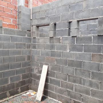 Inacio - Caldas da Rainha - Stair Installation