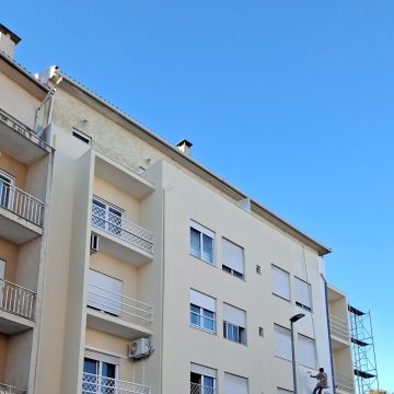 Projecta Engenharia & Serviços. - Vouzela - Remodelación de habitaciones