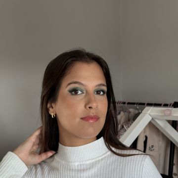 Alice Figueiras - Sesimbra - Haarstyling für Events