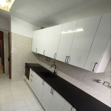Luiz Piccin - Vila Franca de Xira - Instalación de encimeras
