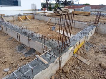 Martins Idenesio - Caldas da Rainha - Construção de Parede Interior