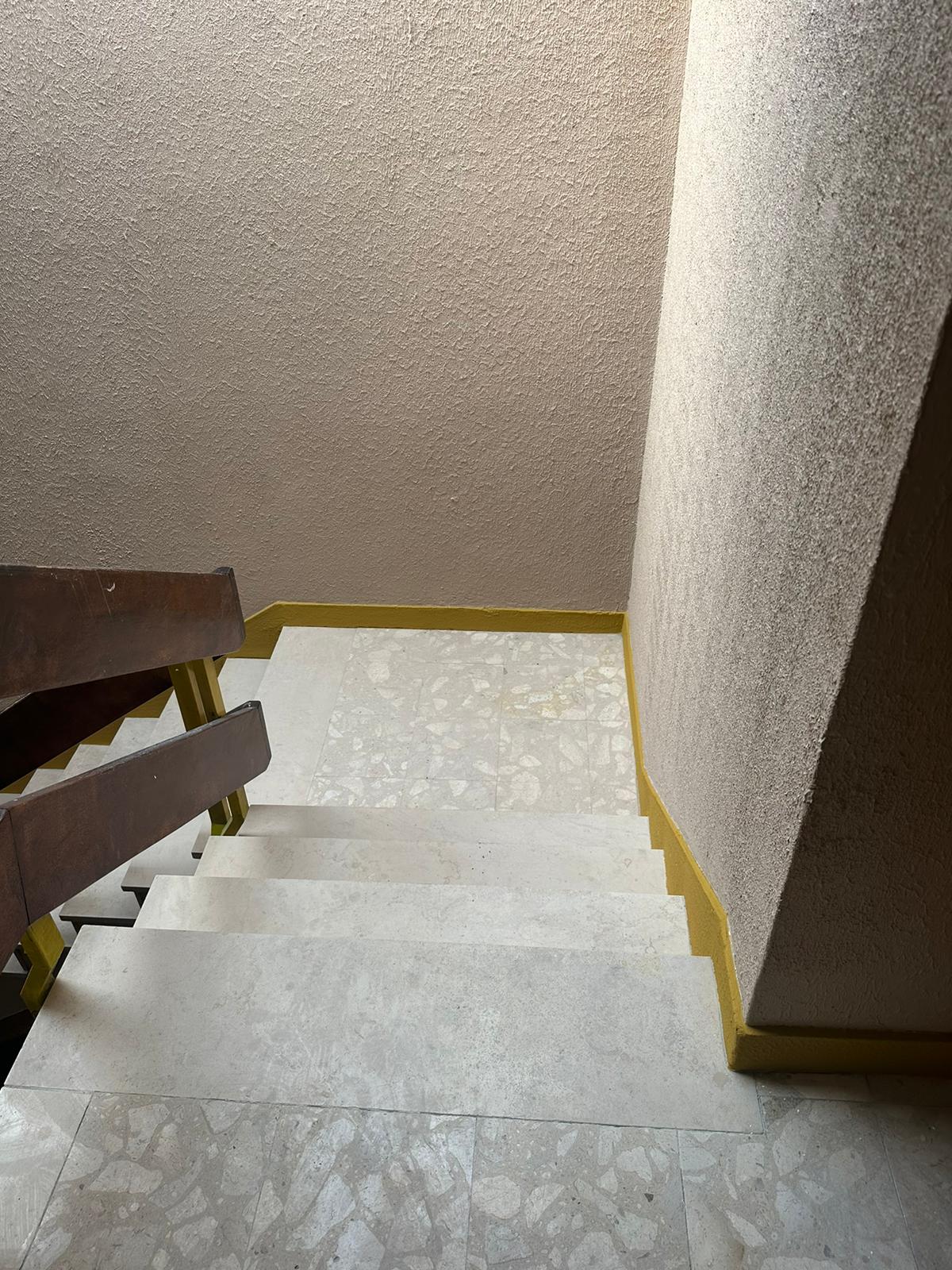 Universo Graduado Construção - Setúbal - Carpet Installation