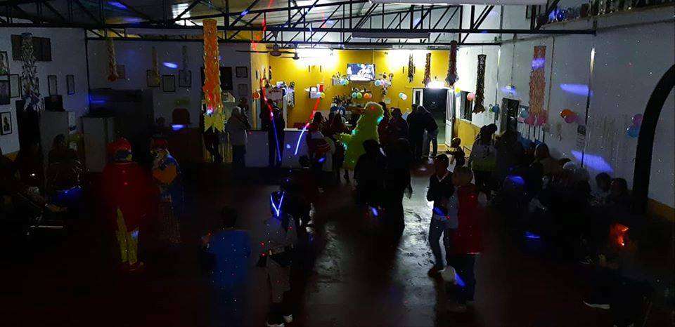 DJ Arrepiado - Salvaterra de Magos - DJ para fiesta Quinceañera