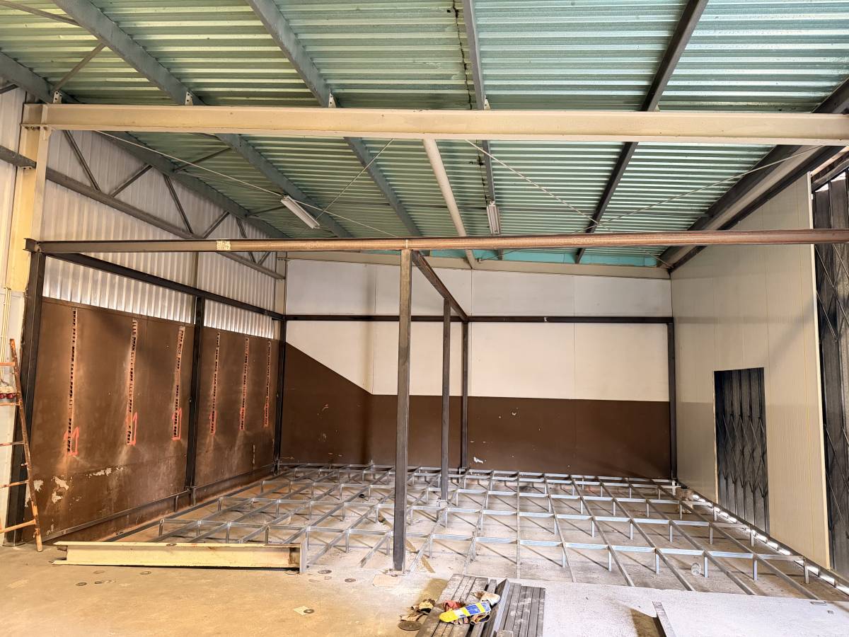 J&M Serralharia LDA - Sintra - Roof Installation or Replacement