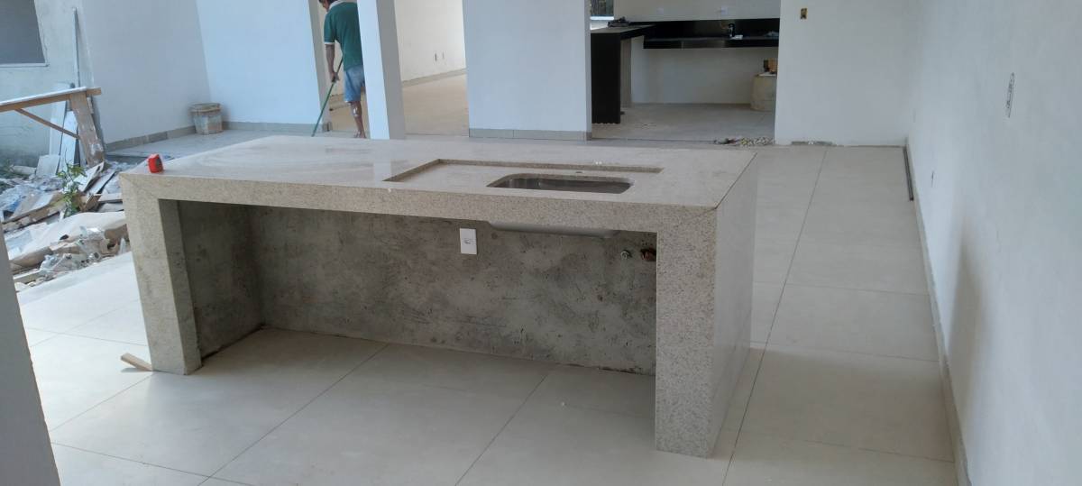 William Lomasso - Matosinhos - Interior Wall Addition