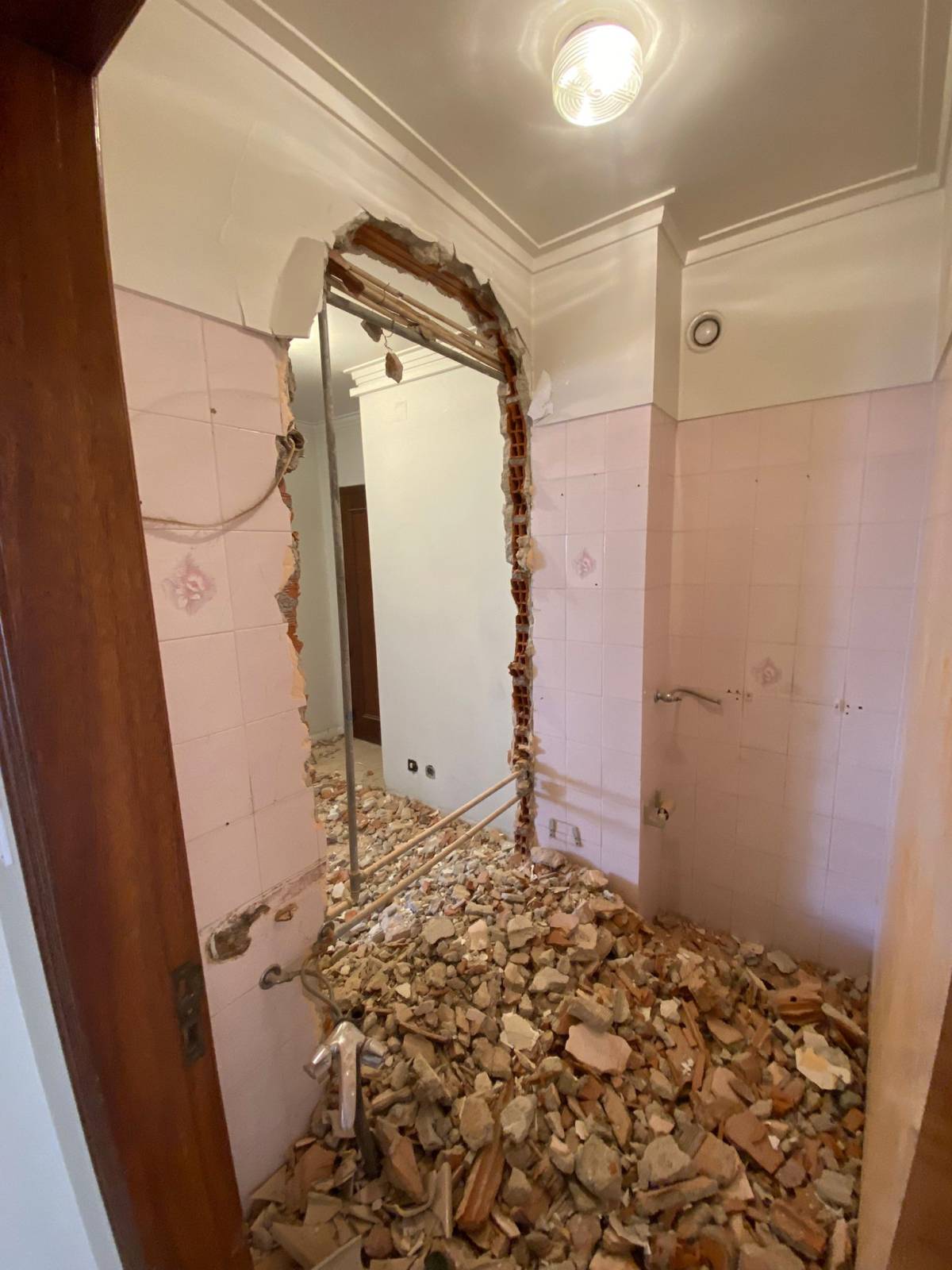 BricoRenova - Vila Franca de Xira - Caulking
