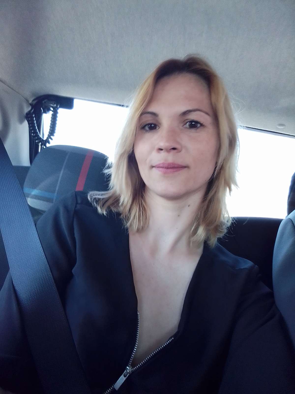 Patricia Marisa da silva - Viseu - Window Blinds Cleaning