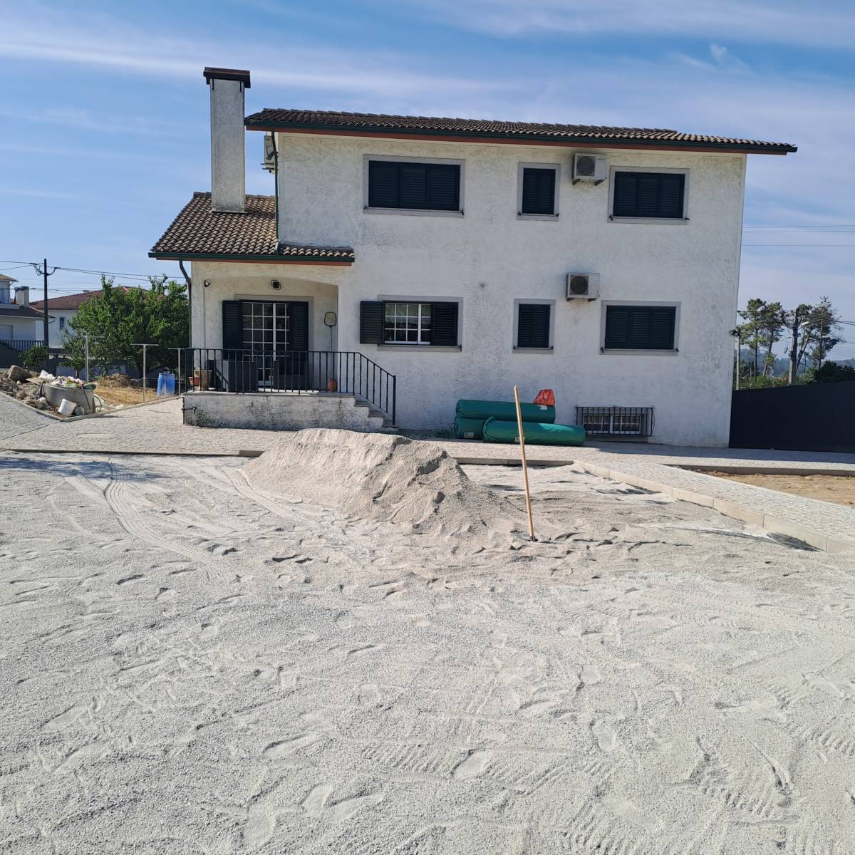 Rv remodelações - Leiria - Instalação de Tapete de Relva