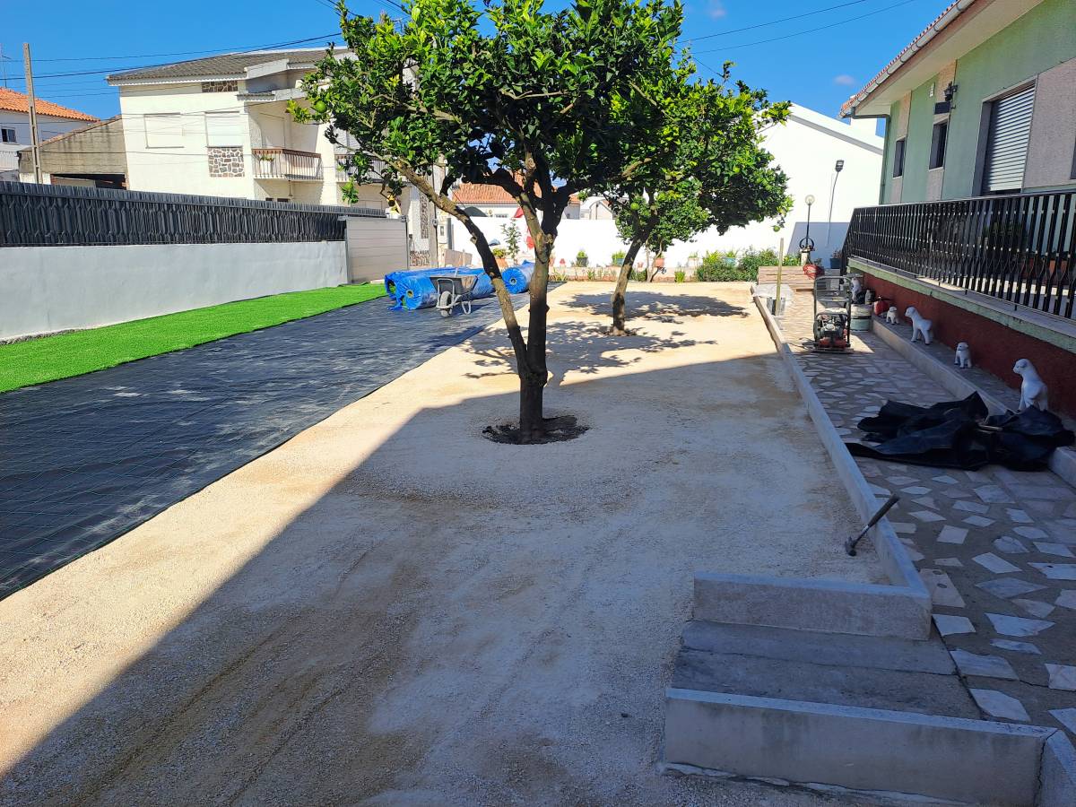 Rv remodelações - Leiria - Felsen- und Steingarten anlegen