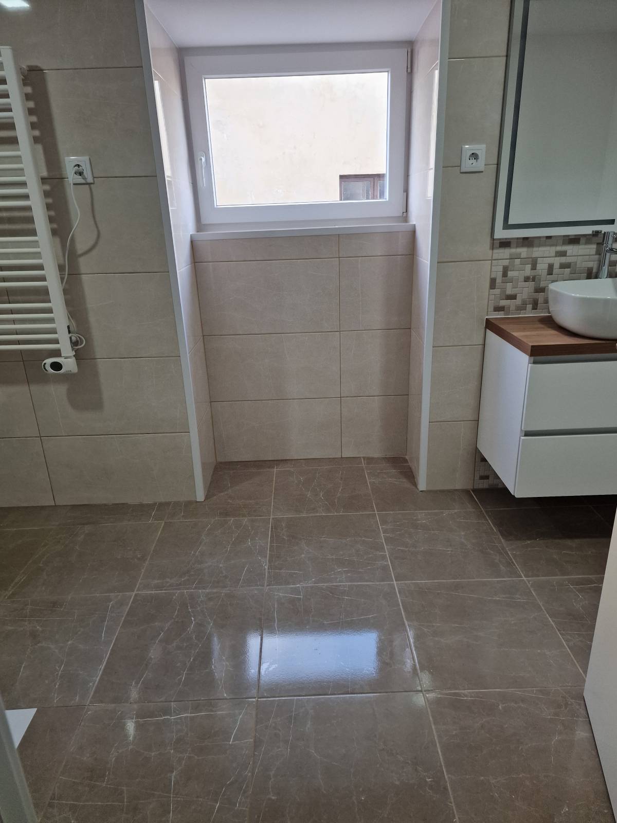 Meireles Remodelações - Alfândega da Fé - Installation ou remplacement de plomberie extérieure