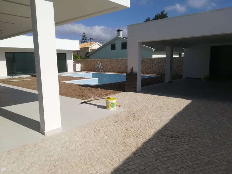 Estimulo e rigor unipessoal,Lda - Sesimbra - Instalación o reemplazo de tejados