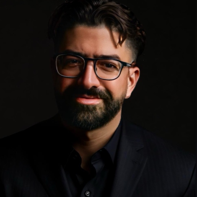 Kaue Ramone - Macedo de Cavaleiros - iOS App Development