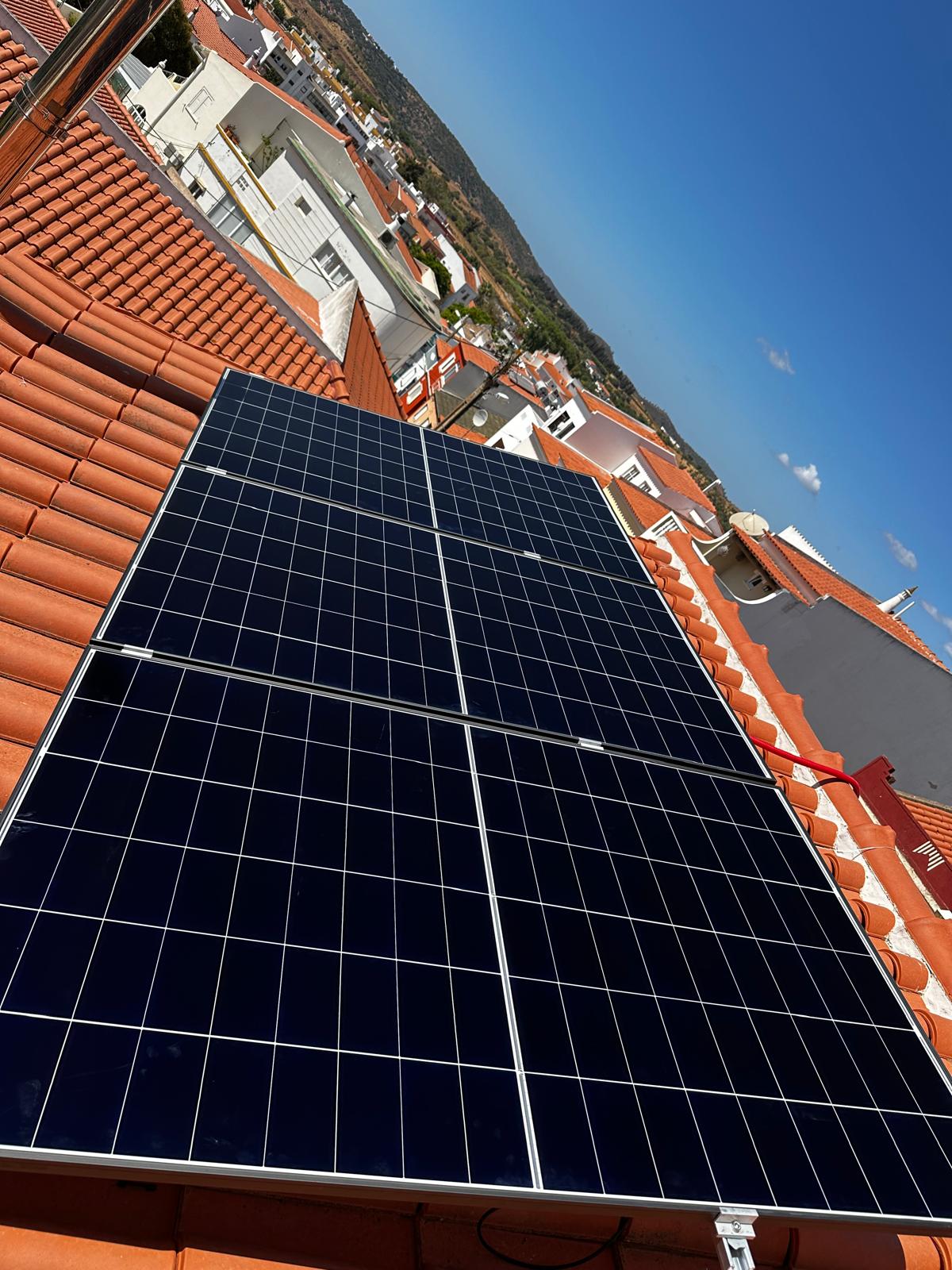 Eletricista 24h - Évora - Instalação de Painel Solar