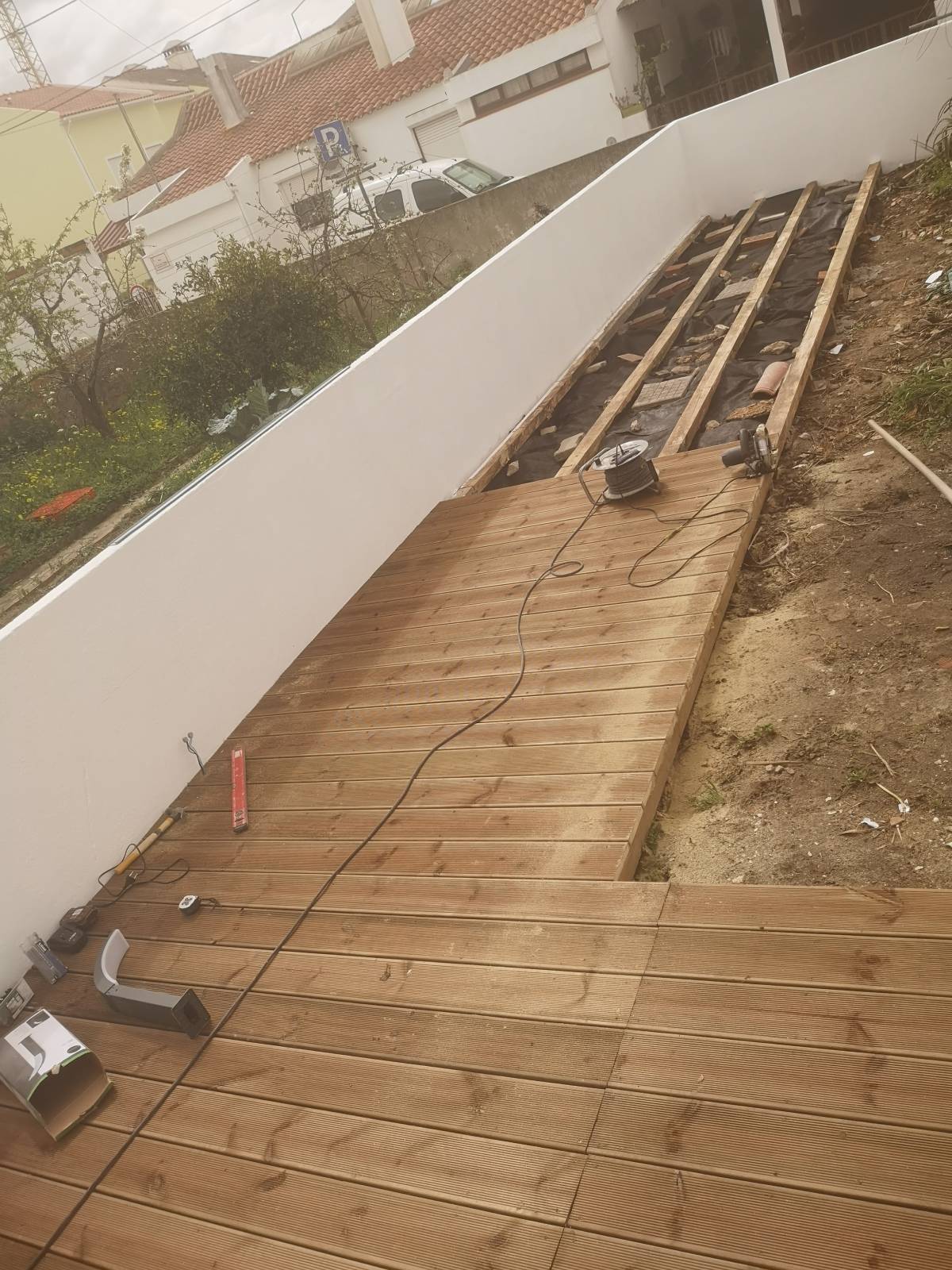 Re9 - Alcácer do Sal - Rohrleitungen im Außenbereich reparieren oder warten