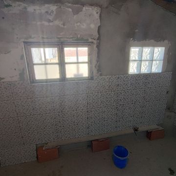FJ Pereira remodelações - Valongo - Teppich verlegen