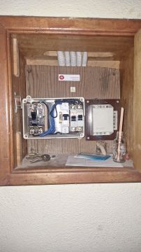 Fuse Box Repair Professional