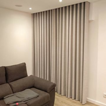 Lumé Interiors - Vila Nova de Famalicão - Gardinen anbringen oder austauschen