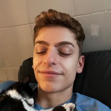 Caio Pinheiro - Lisboa - Cuidados para Animais de Estimação