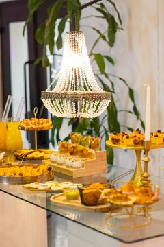 Partyausstattung mieten - T&acirc;nia Canelas - 