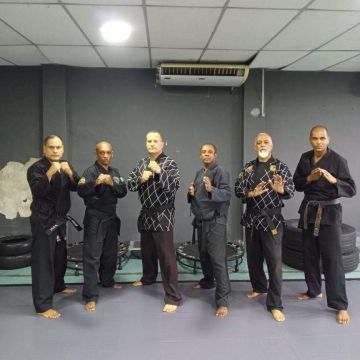 Faustino - Setúbal - Self Defense