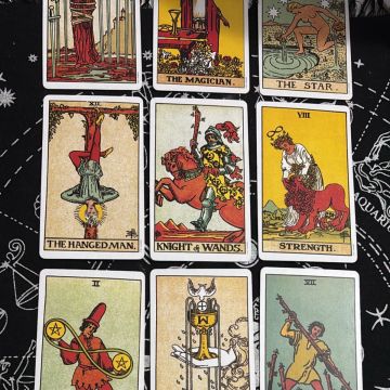 Mia Taróloga - Cascais - Astrologen / Tarot