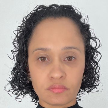 Maria - Oeiras - Deep or Spring Cleaning