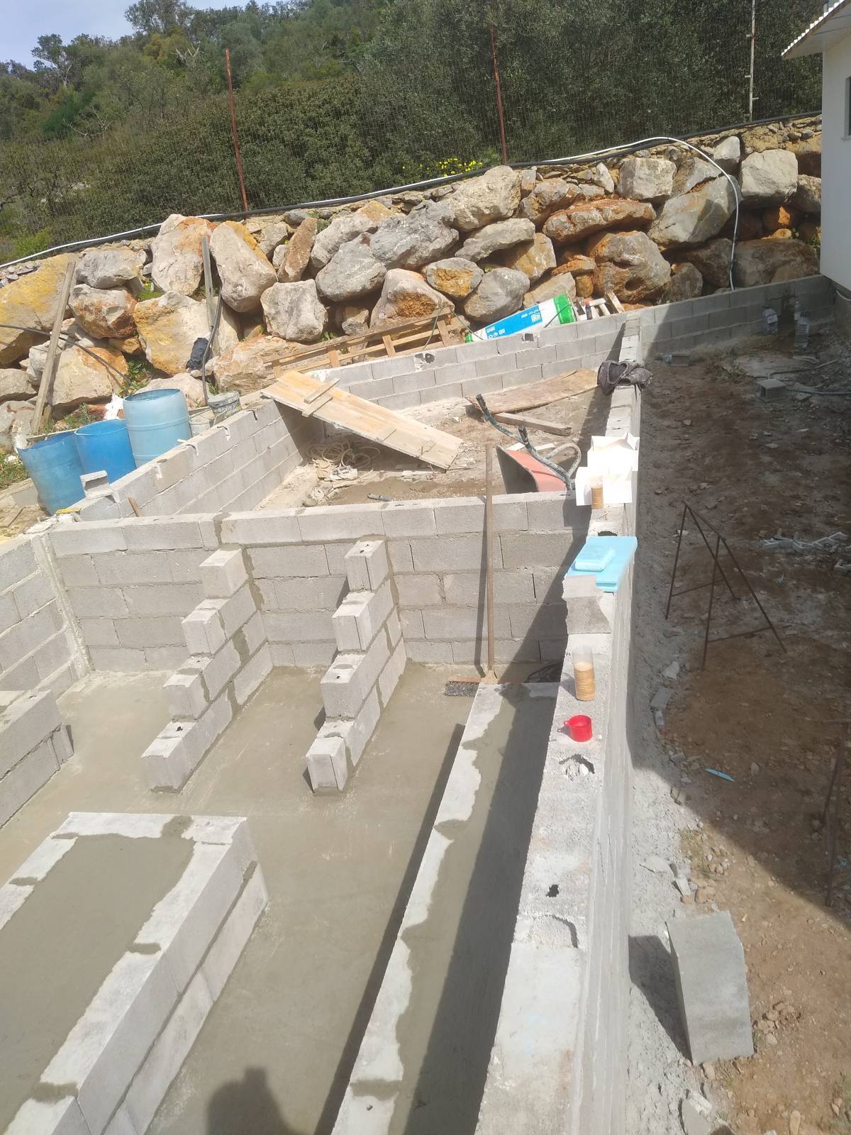 LH construções e remodelação - Loulé - Remodelação de Casa de Banho