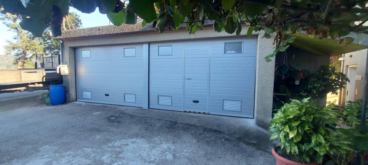 Especialista en instalación o reemplazo de puertas de garaje