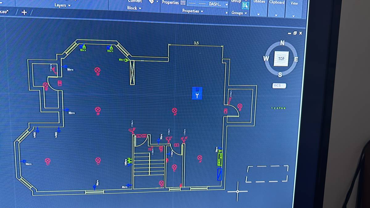 Warlen Medeiros - Engenheiro Eletrotécnico - Amadora - Reparação de Telemóvel ou Tablet