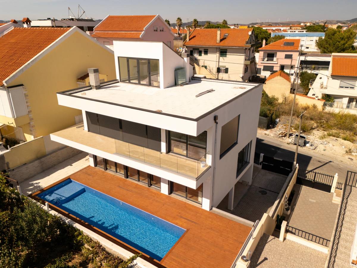 Ds Remodelação - Moita - Küche sanieren