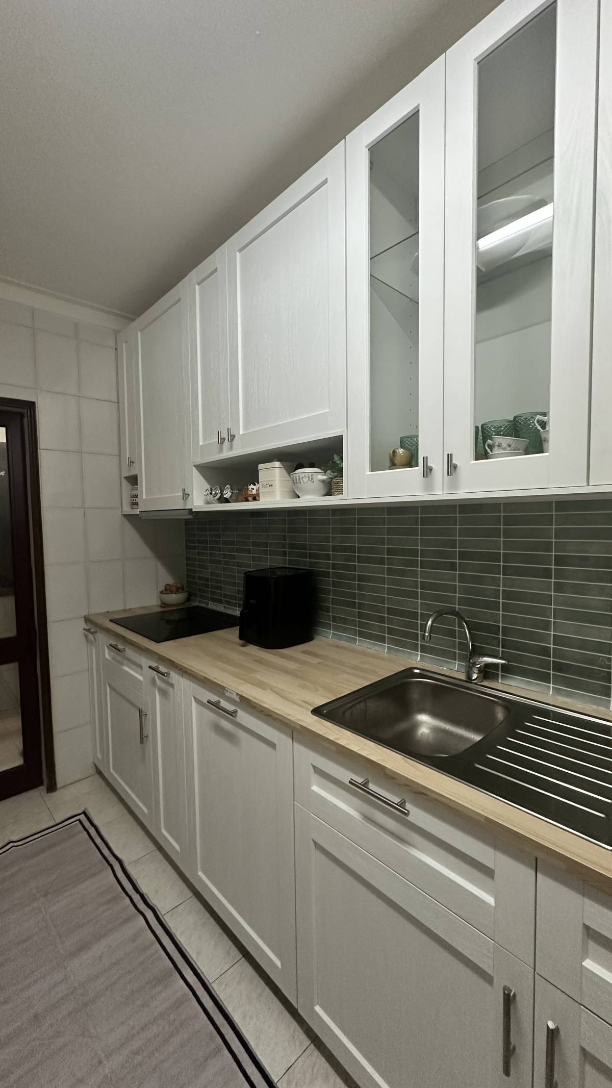 Montagem de Mobiliário IKEA - Bricolage e Mobiliário